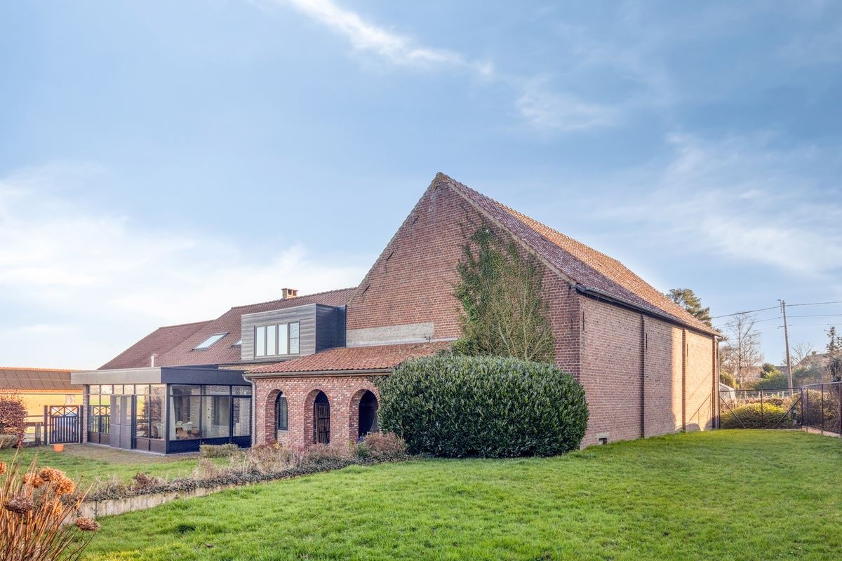 E2639041462687323538_87AL-2